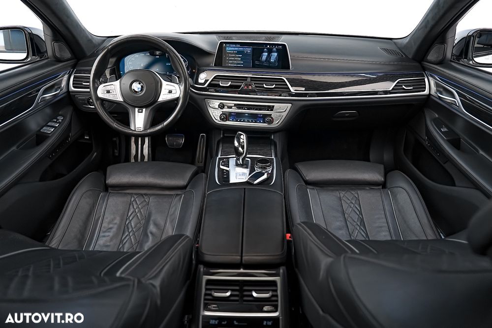 BMW Seria 7 750Li xDrive - 17