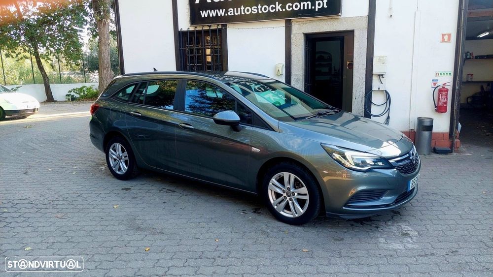 Opel Astra Sports Tourer 1.6 CDTI Dynamic S/S - 2