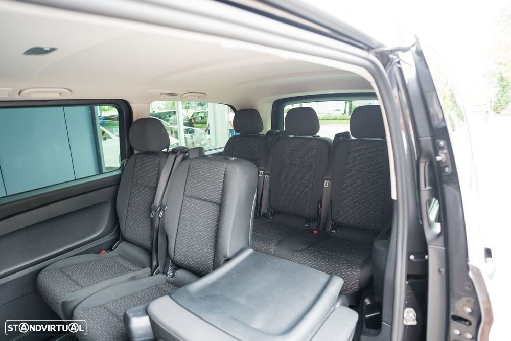 Mercedes-Benz Vito Misto Extra-Longa Aut. PRO - 28