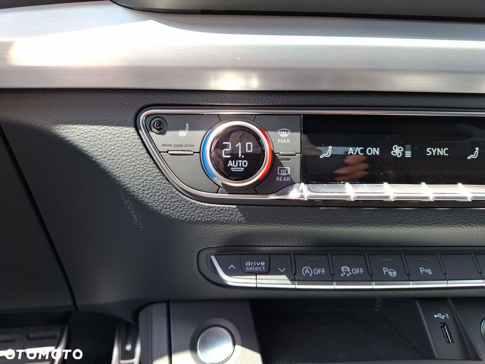 Audi Q5 Sportback 40 TDI mHEV Quattro S Line S tronic - 33