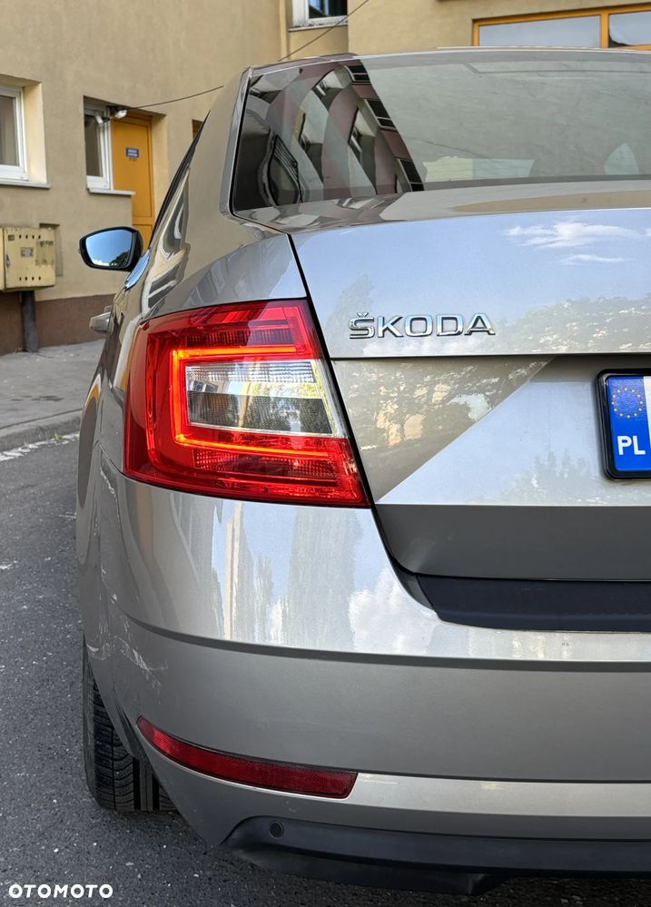 Skoda Octavia 1.6 TDI Ambition - 5