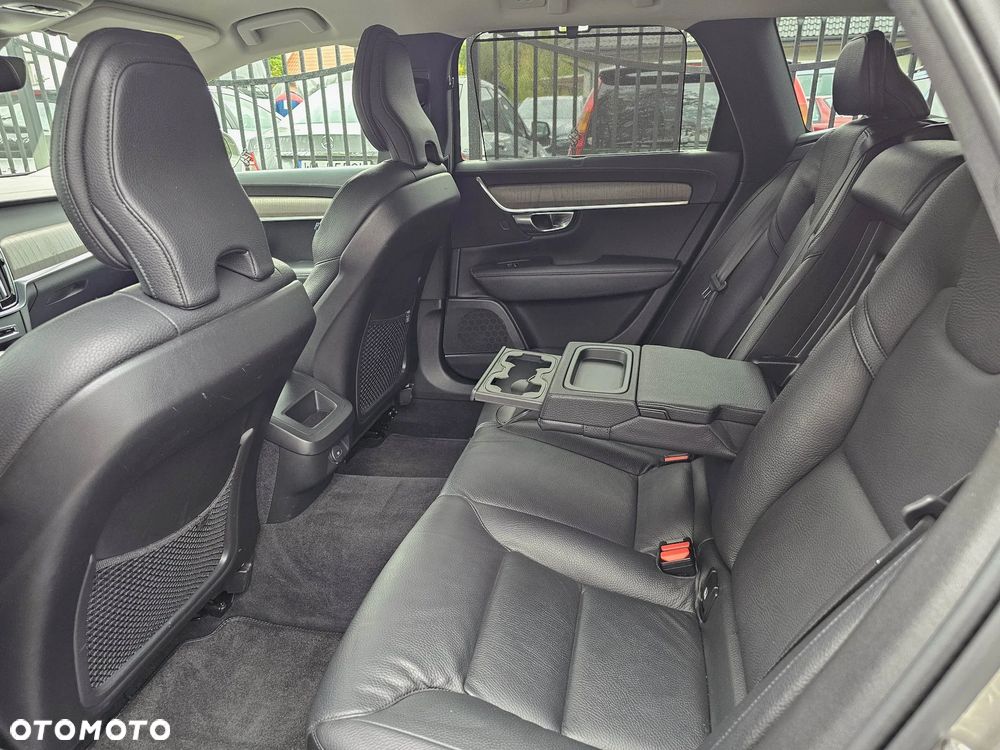 Volvo V90 B5 D AWD Inscription - 29