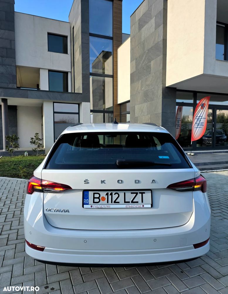 Skoda Octavia Combi 2.0 TDI Ambition - 9
