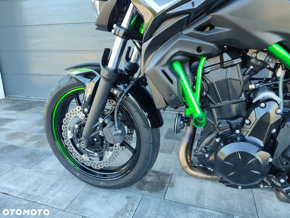 Kawasaki Z 650 - 22