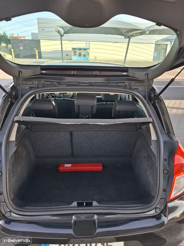 Renault Clio 1.2 16V Dynamique - 9