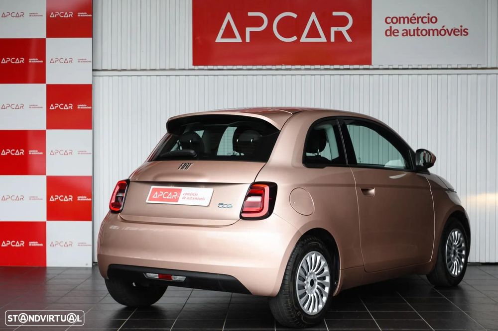 Fiat 500e Action - 4