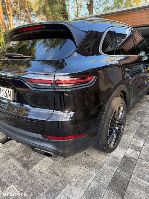Porsche Cayenne Standard - 3