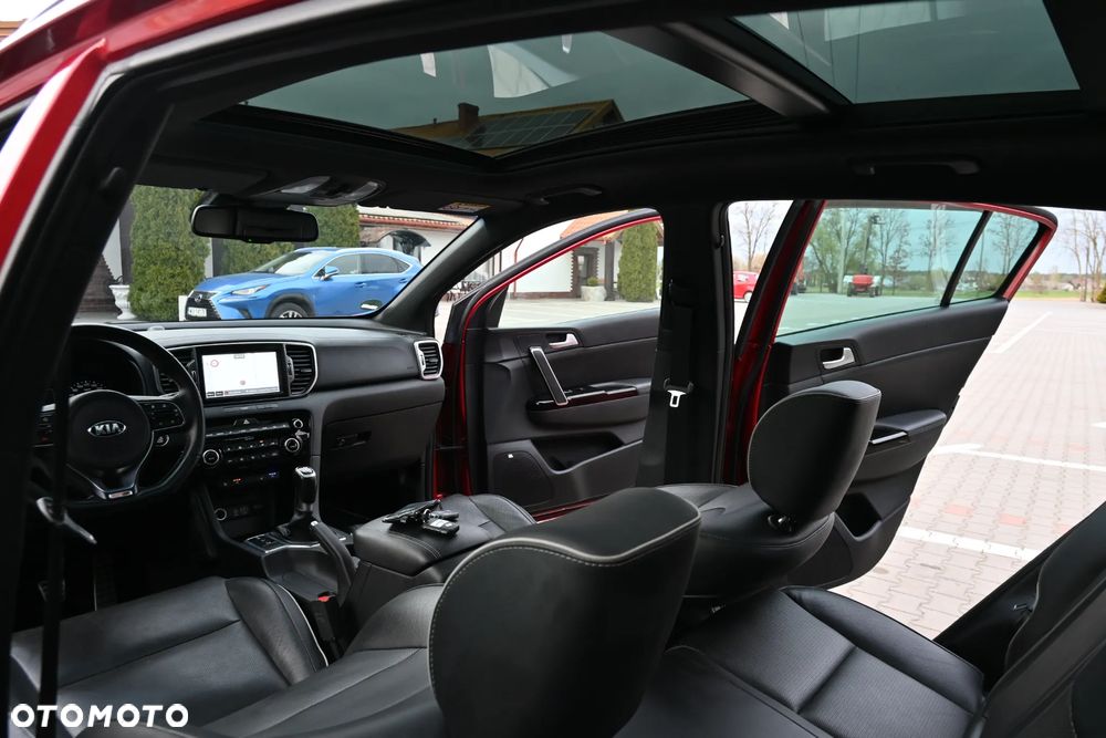 Kia Sportage 2,0 CRDI AWD GT Line - 24