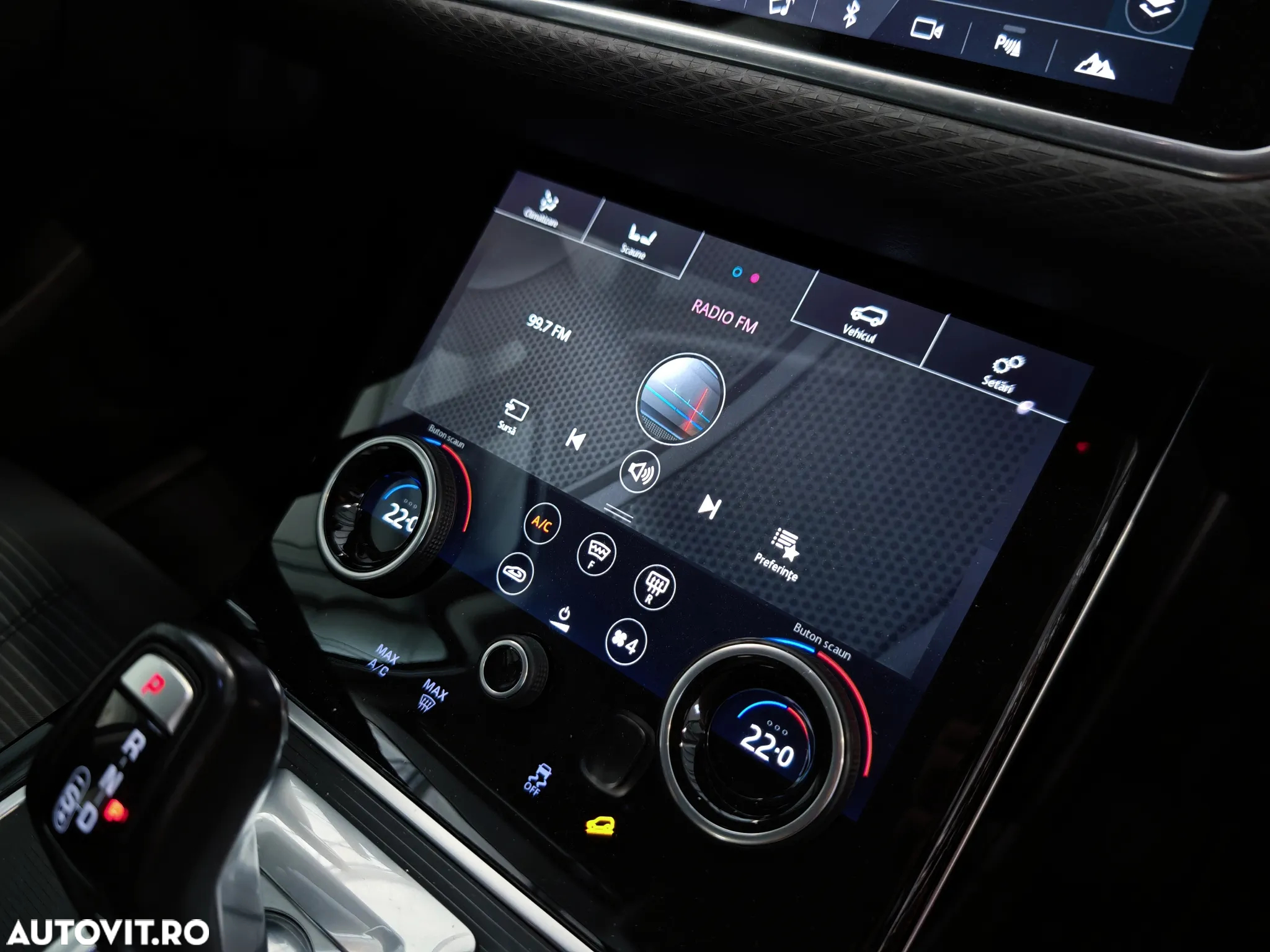 Land Rover Range Rover Evoque 2.0 D150 - 18