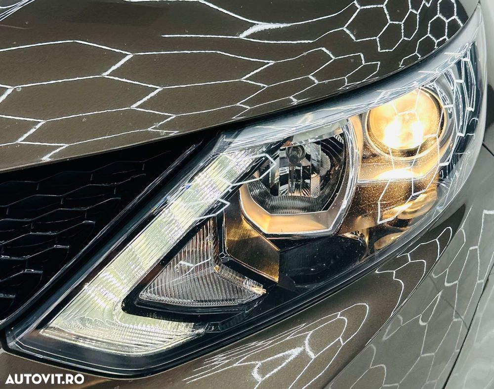 Nissan Qashqai 1.5 DCI TEKNA - 12