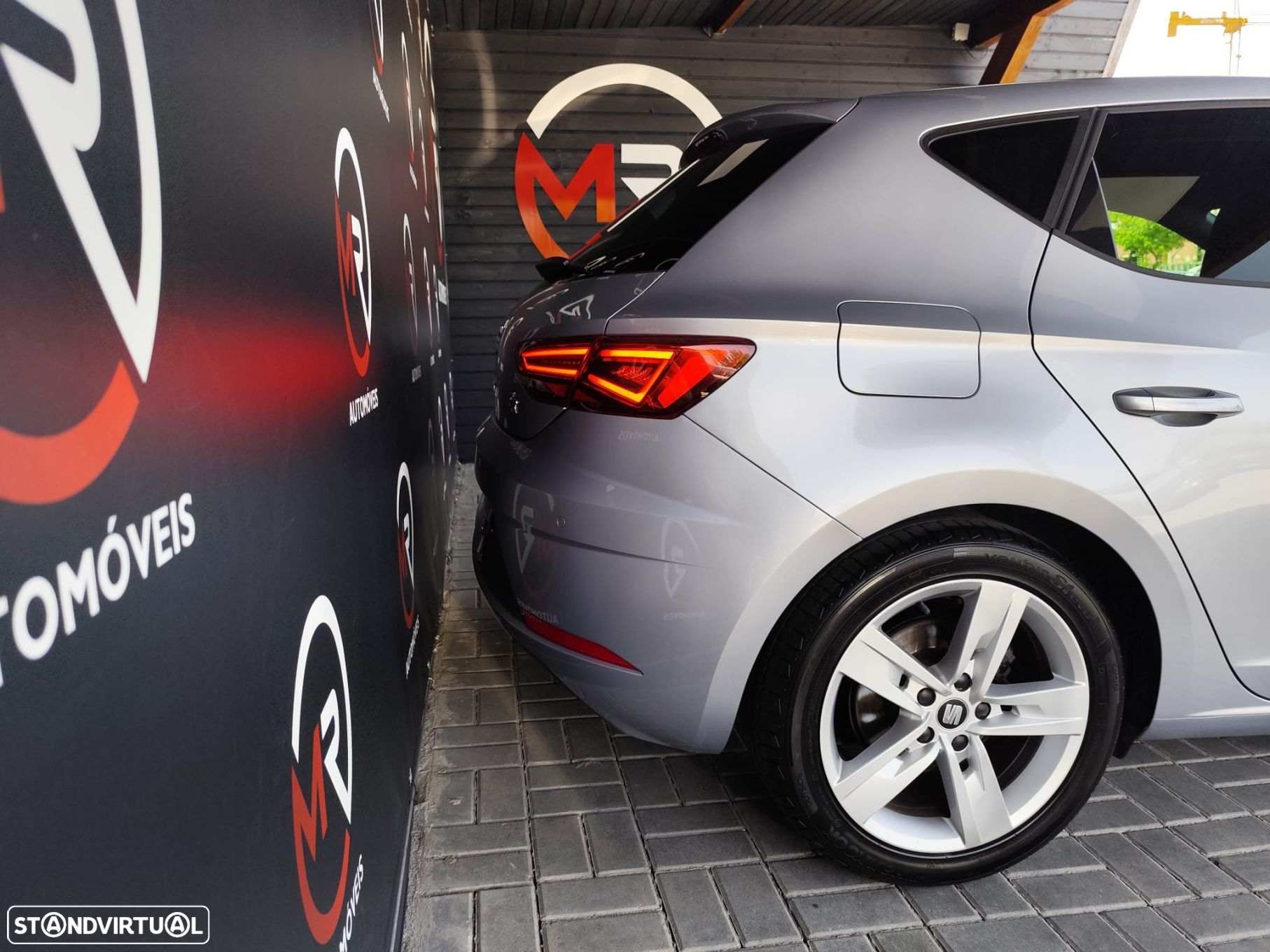 SEAT Leon 1.5 TSI FR S/S - 44