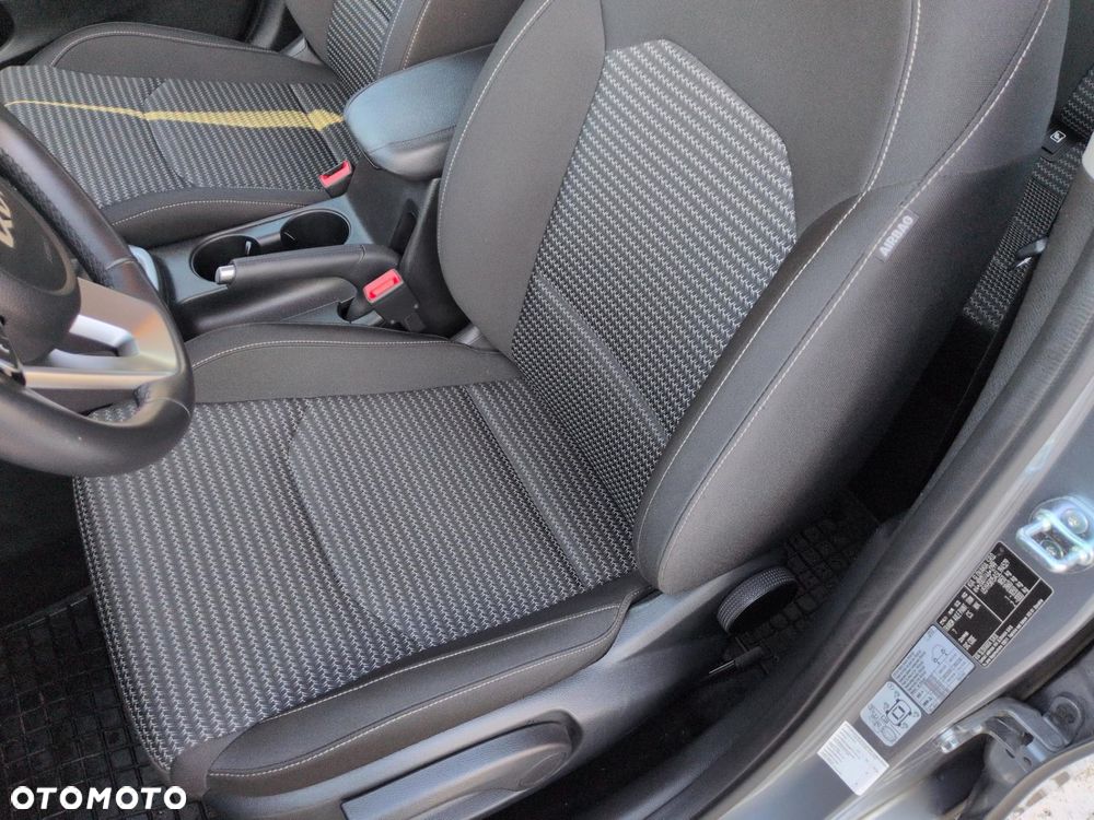 Kia Ceed 1.5 T-GDI M DCT - 9
