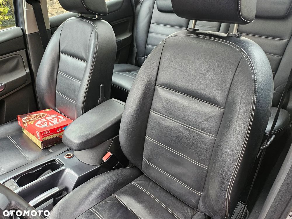 Ford Kuga 2.0 TDCi 4x4 Titanium - 9