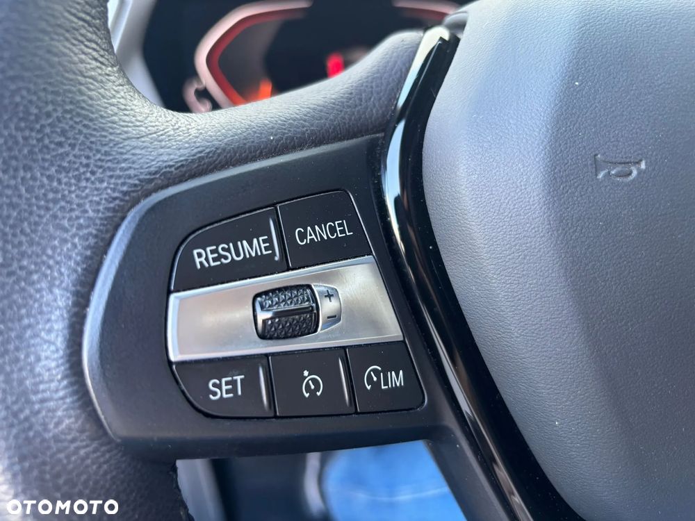 BMW Seria 1 118i Advantage - 27