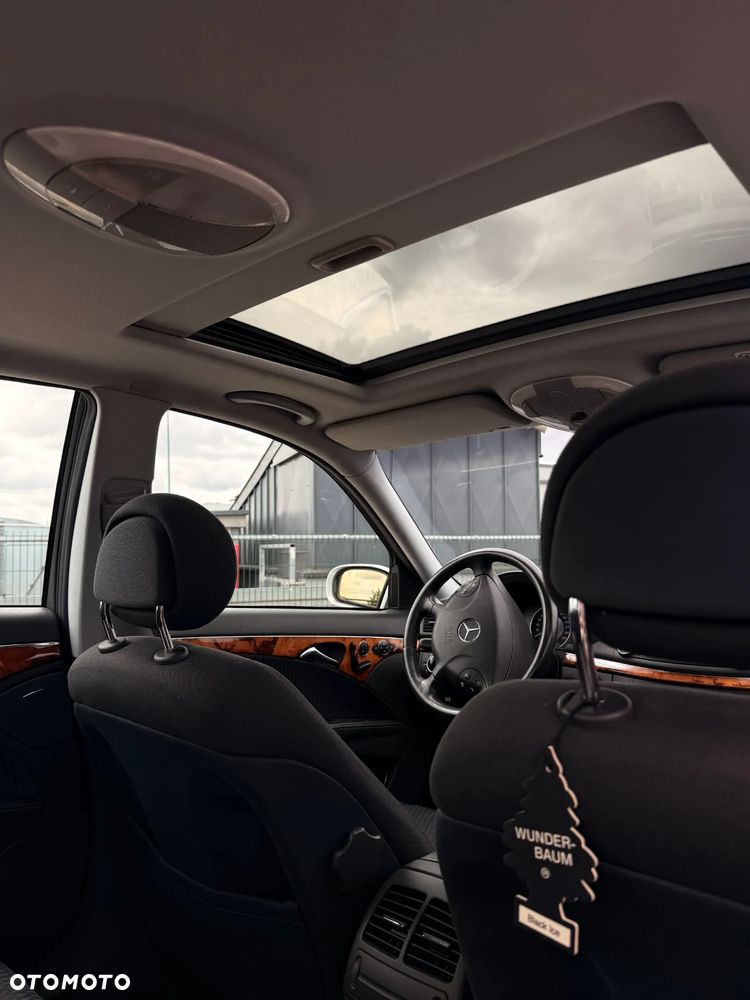 Mercedes-Benz Klasa E 320 Elegance - 14