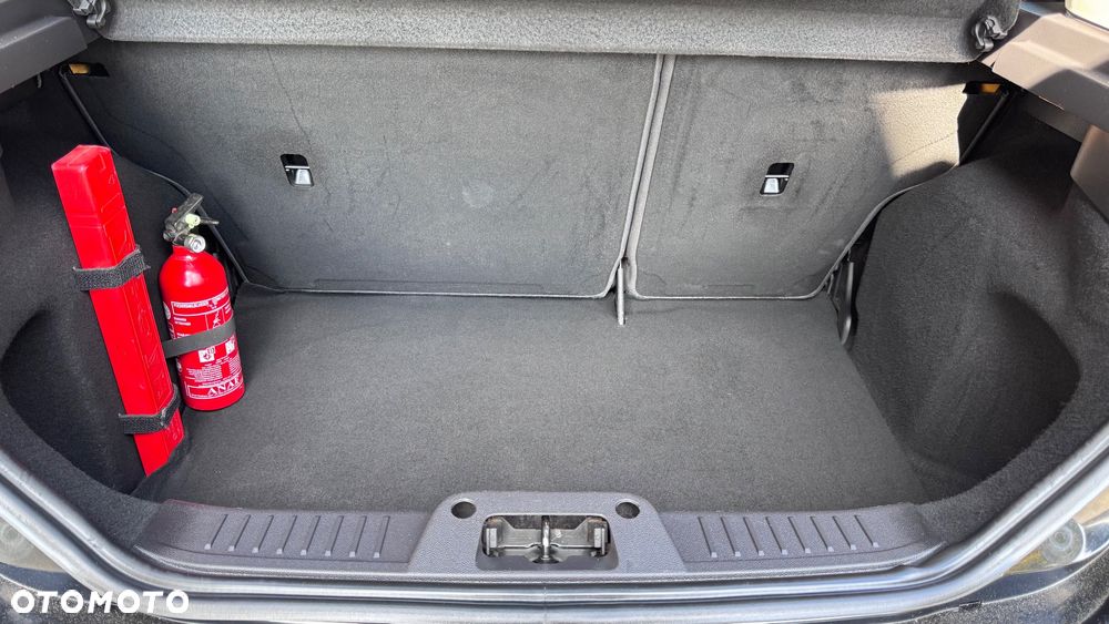 Ford Fiesta 1.6 TDCi Titanium - 31