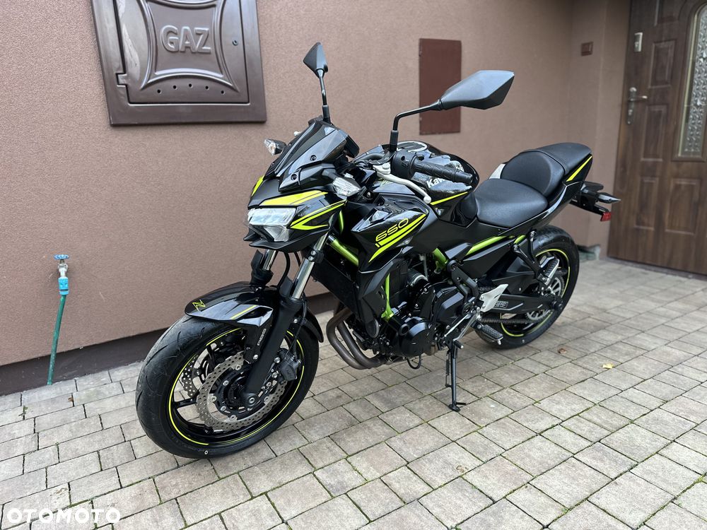 Kawasaki Z 650 - 5