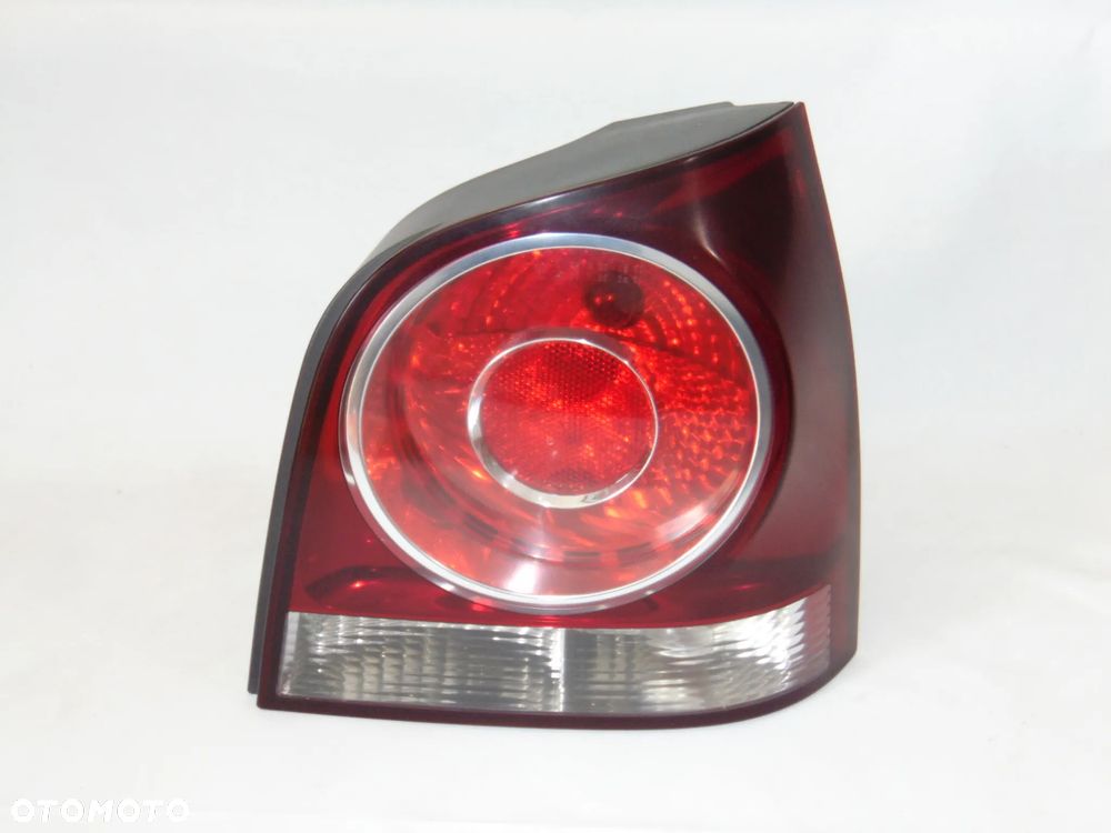 ORYGINAŁ lampa tylna tył prawa VW Volkswagen Polo 4 IV FL lift 05-09r - 1