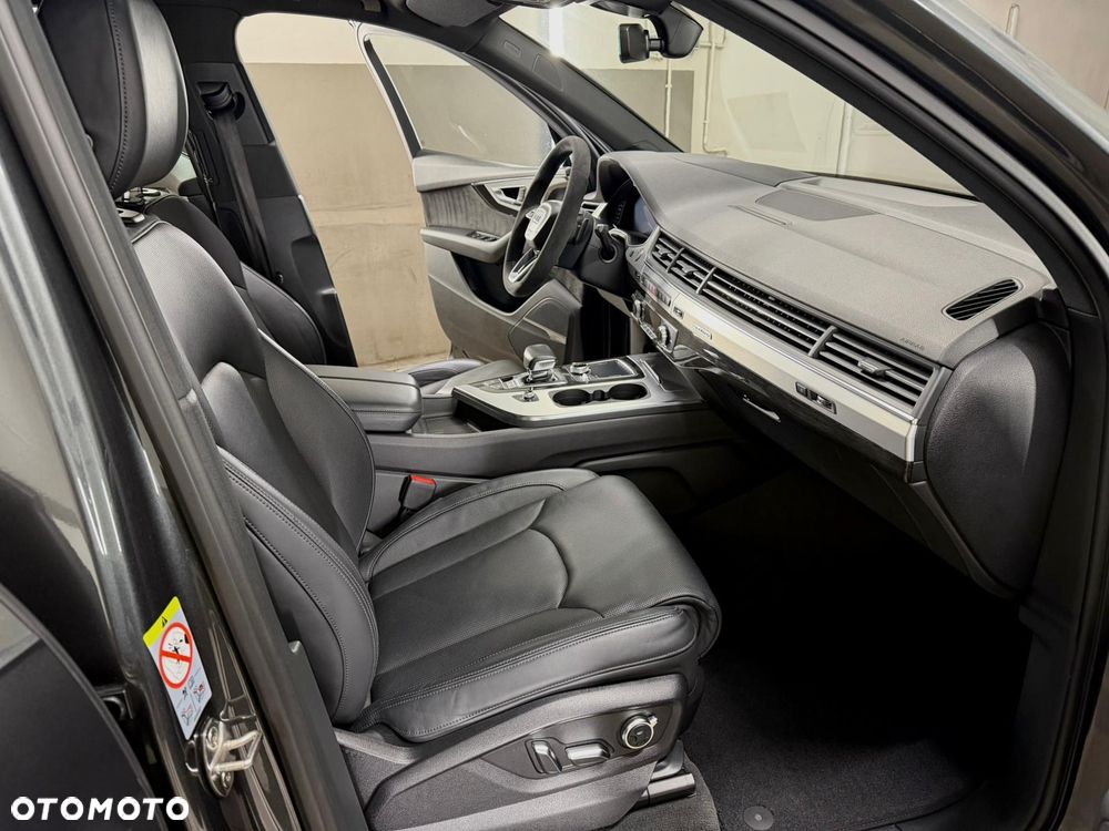 Audi SQ7 4.0 TDI Quattro Tiptronic - 6