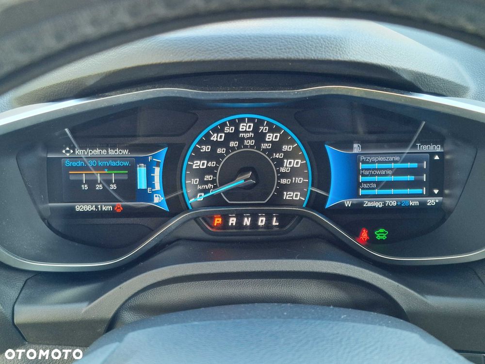 Ford C-MAX - 11