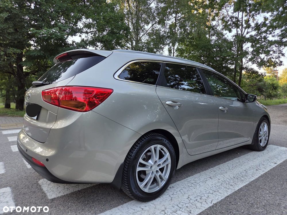 Kia Ceed 1.6 GDI L DCT - 6