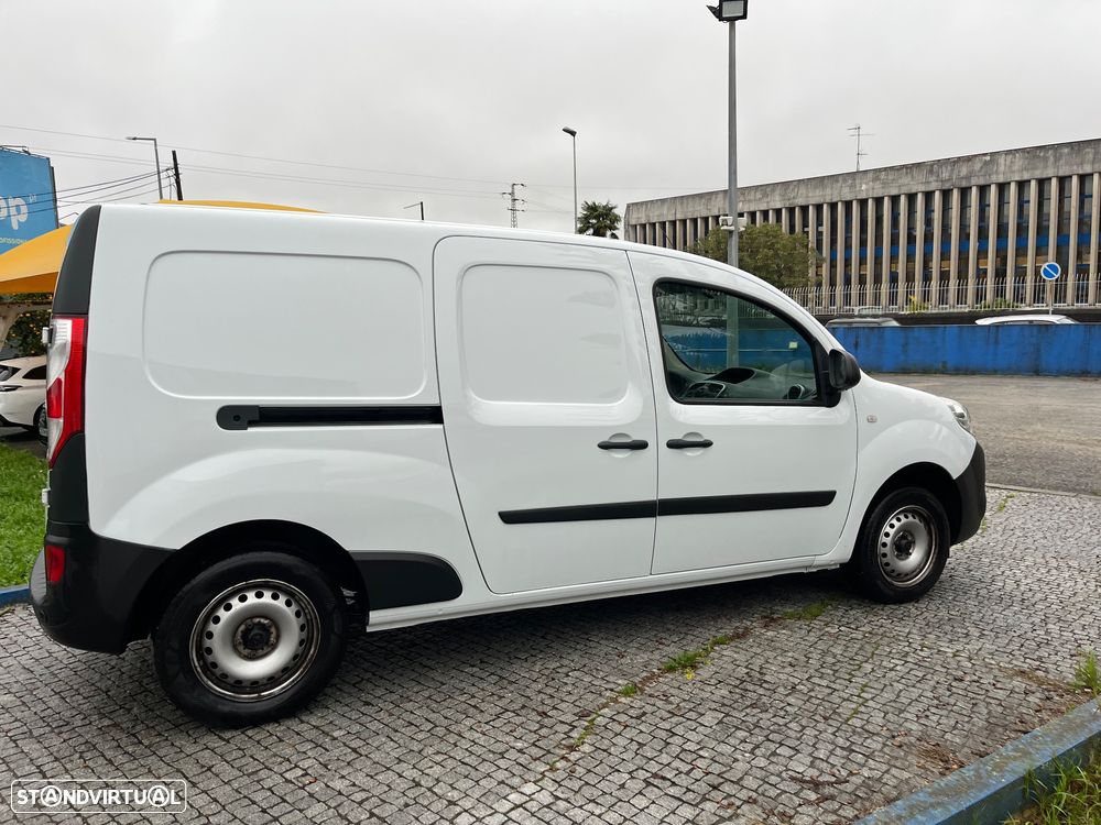 Renault Kangoo 1.5 dCi Maxi Business 3L (Longa) - 8