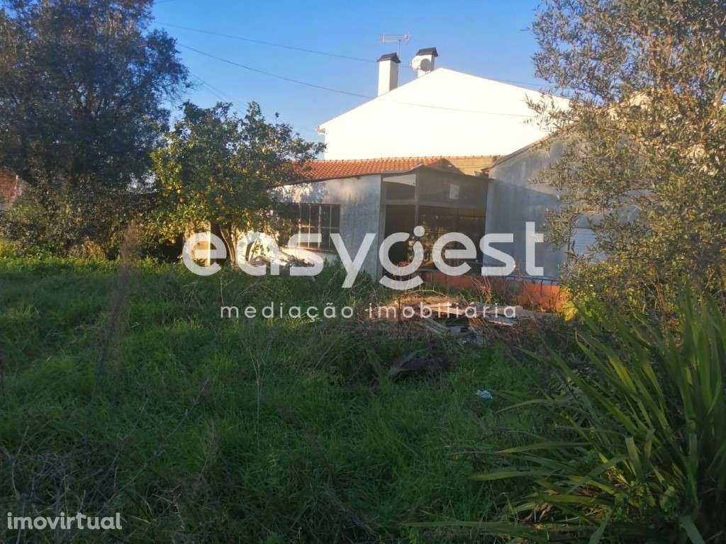 Moradia para reconstrução, com terreno, junto ao Retail p. de Taveiro - Grande imagem: 5/18