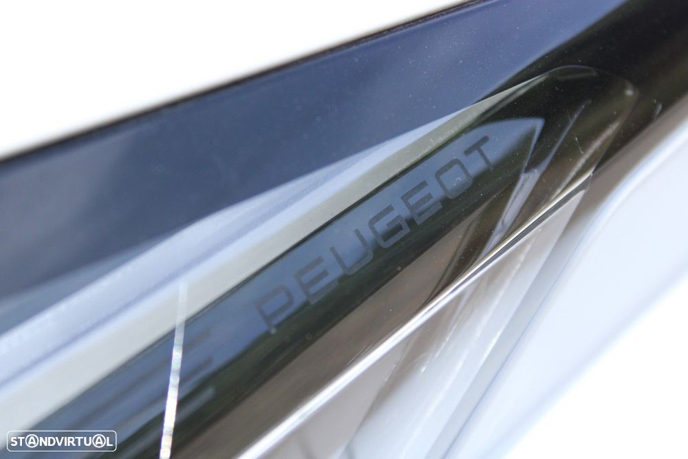 Peugeot e-308 58 kWh GT - 26
