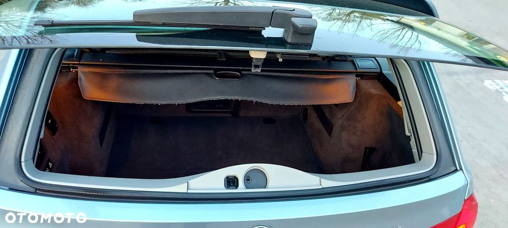 BMW Seria 3 318i Edition Exclusive - 19