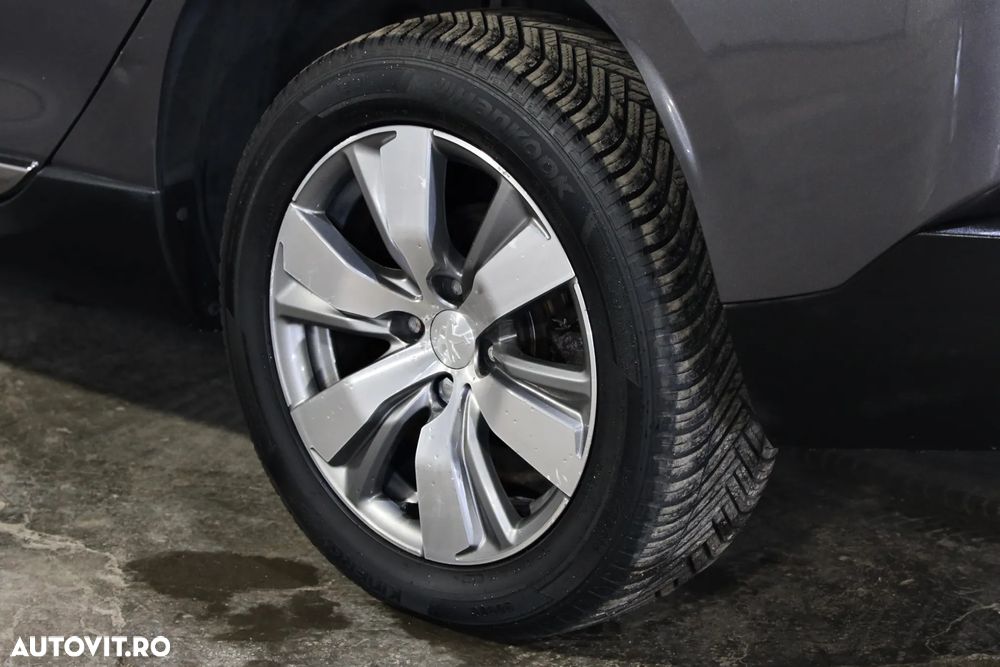 Peugeot 2008 e-HDi FAP 92 ETG6 STOP & START Allure - 34