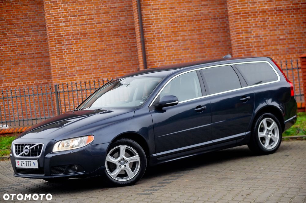 Volvo V70 - 8