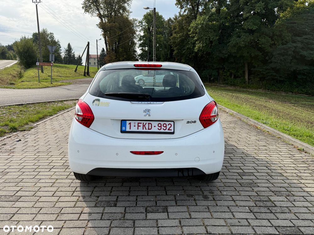 Peugeot 208 120 VTI Automatik Allure - 7