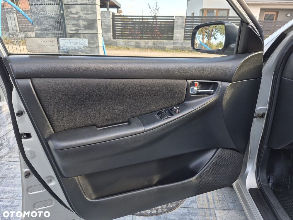 Toyota Corolla 1.6 VVT-i Terra - 11