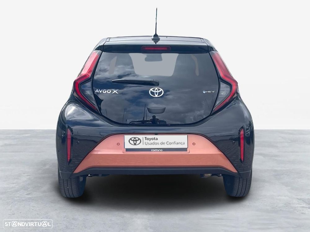 Toyota Aygo X 1.5 Hybrid Envy - 5