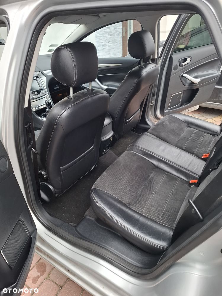 Ford Mondeo 2.5 Titanium X - 11