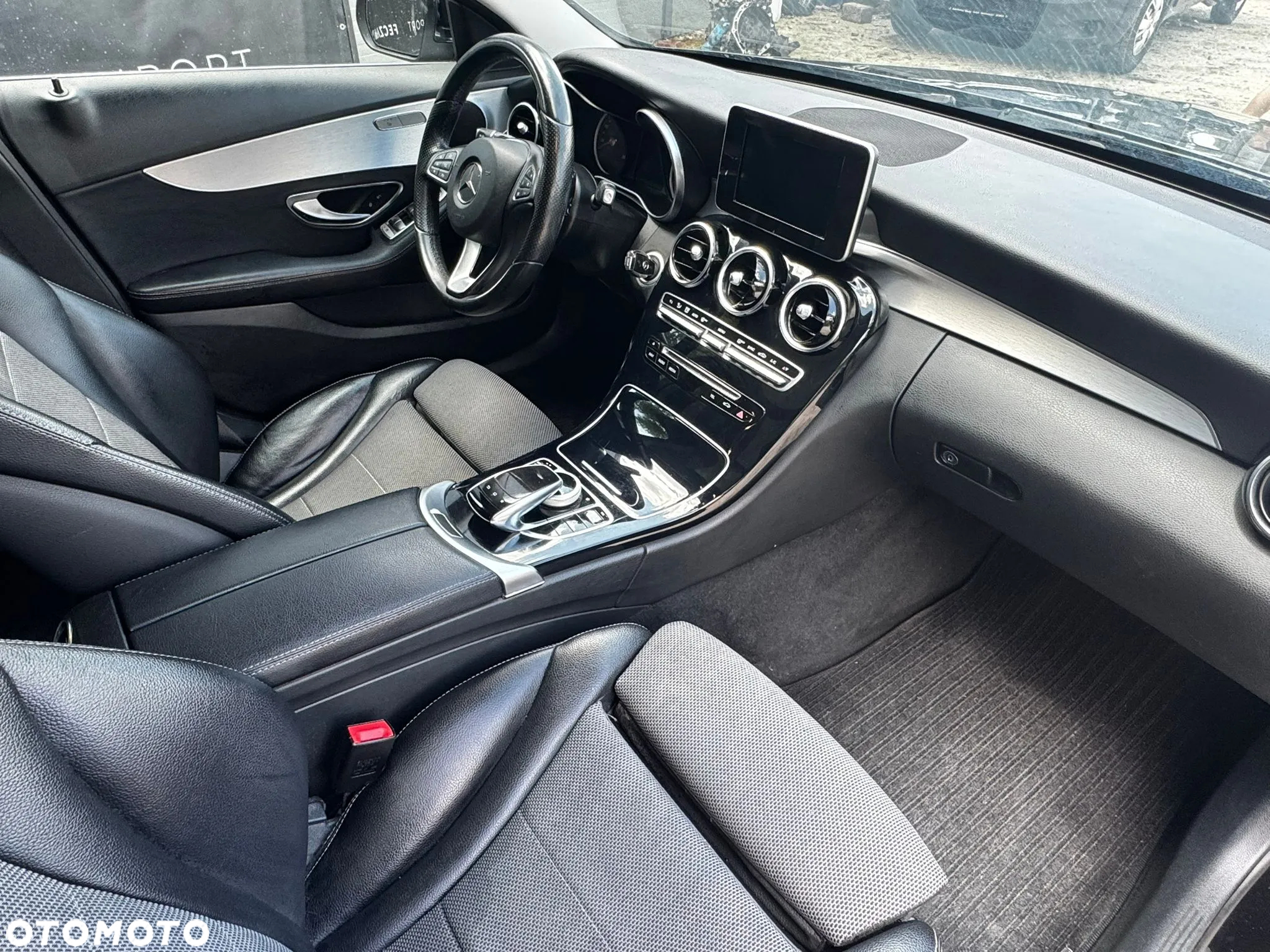 Mercedes-Benz Klasa C 220 (BlueTEC) d 7G-TRONIC Avantgarde - 14