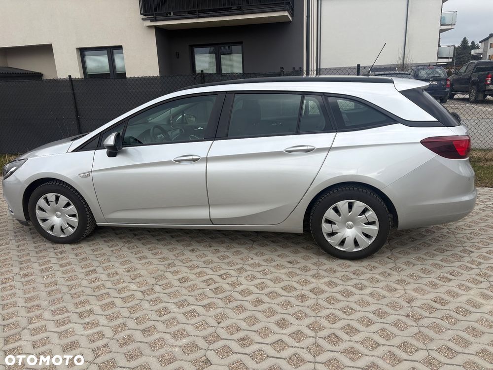 Opel Astra 1.6 CDTI Dynamic - 1