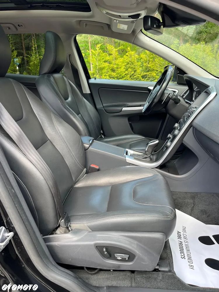 Volvo XC 60 - 13