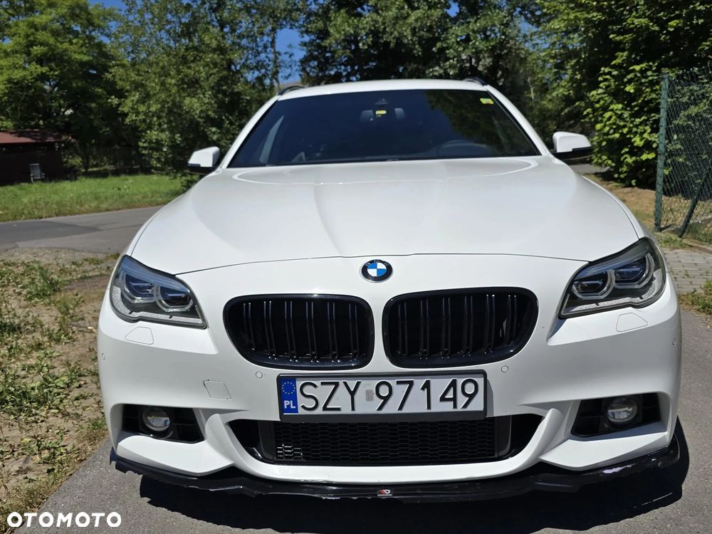 BMW Seria 5 528i xDrive Sport-Aut Modern Line - 12