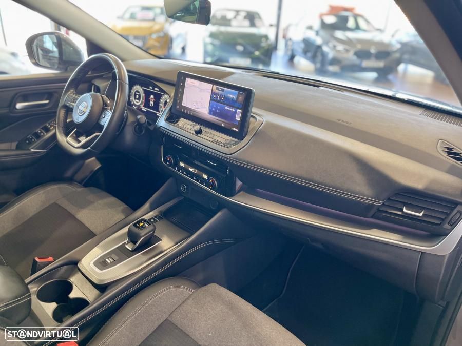 Nissan Qashqai 1.3 DIG-T N-Connecta LED Xtronic - 37