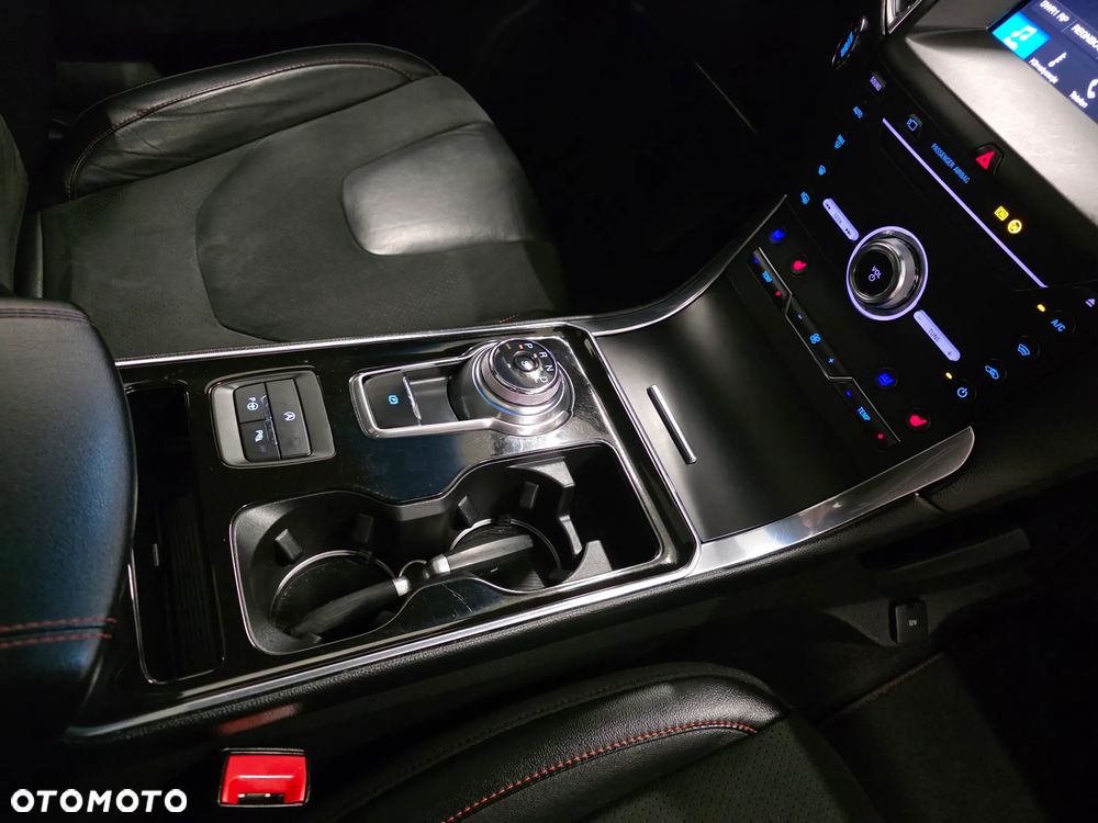 Ford Edge 2.0 EcoBlue Twin-Turbo 4WD ST-Line - 20