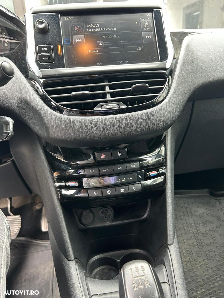 Peugeot 208 1.6 BlueHDi FAP Active - 10