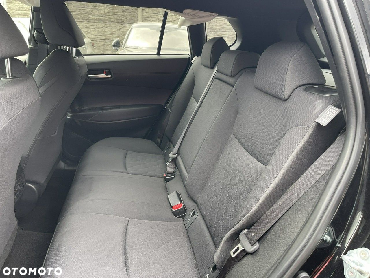 Toyota Corolla Cross 2.0 Hybrid Comfort AWD - 11