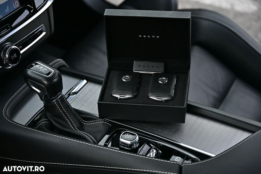 Volvo V90 D4 Geartronic R Design - 40