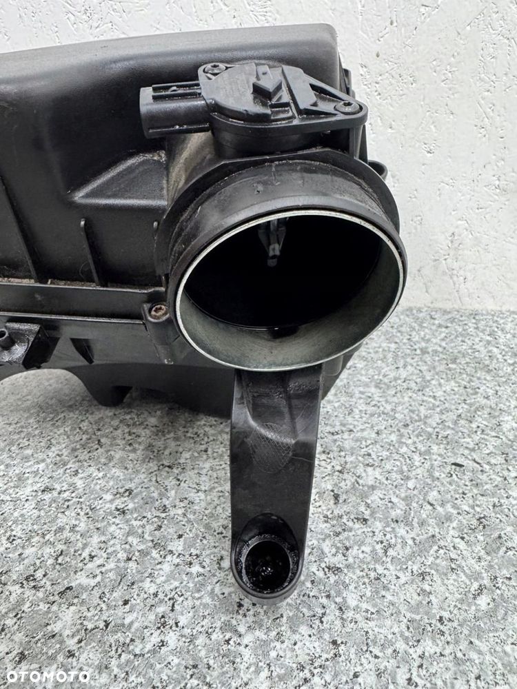 OBUDOWA FILTRA POWIETRZA VOLVO V40 II 2012-18 S60 II V60 XC60 V90 S90 2.0D - 2