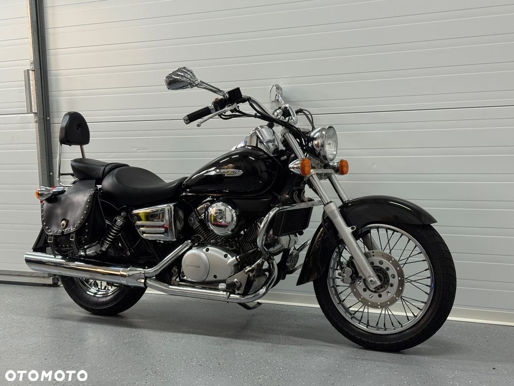 Honda Shadow - 1