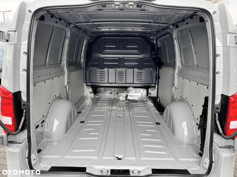 Mercedes-Benz Vito - 8