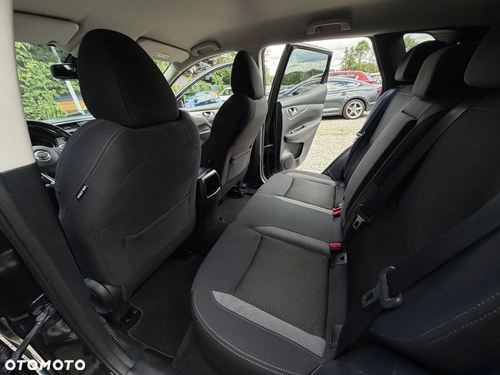 Nissan Qashqai 1.3 DIG-T DCT N-CONNECTA - 20