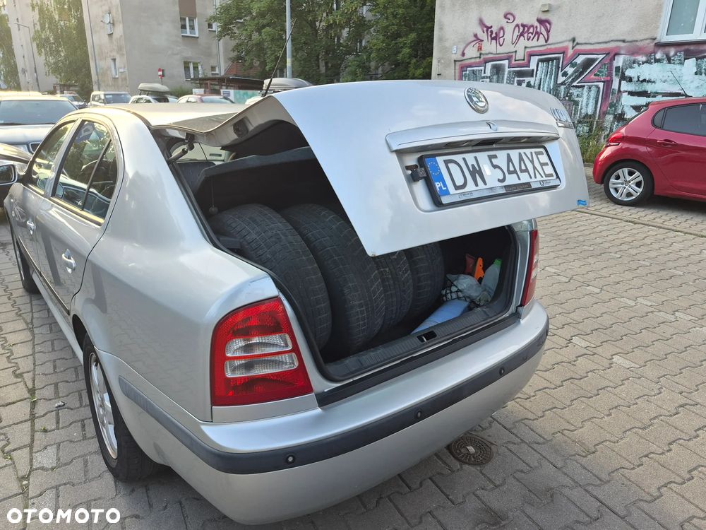 Skoda Octavia 2.0 Ambiente - 15