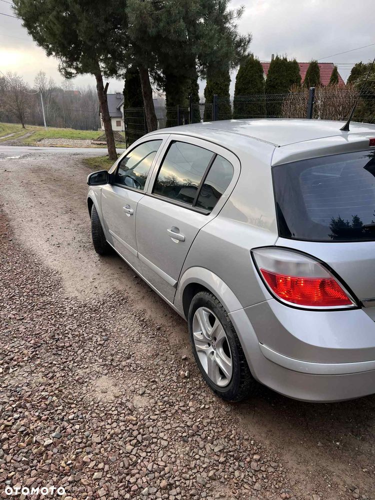 Opel Astra 1.6 Edition - 2